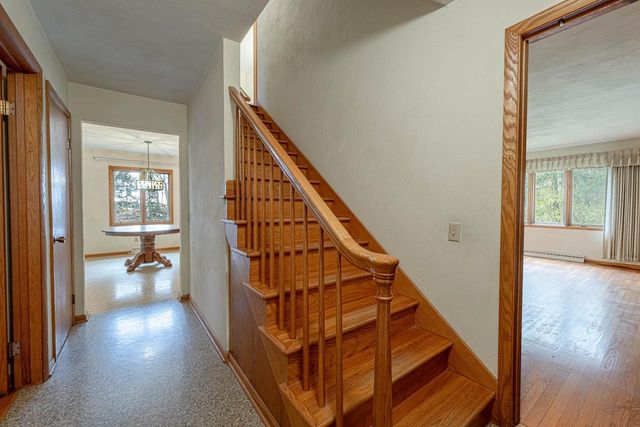 6689 Purcell Road, Belleville, WI 53508