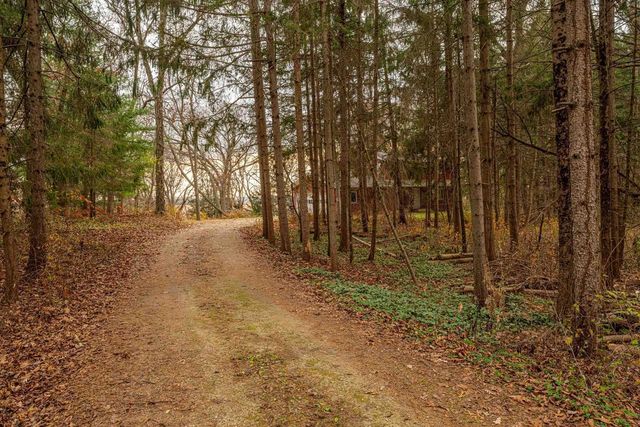 6689 Purcell Road, Belleville, WI 53508