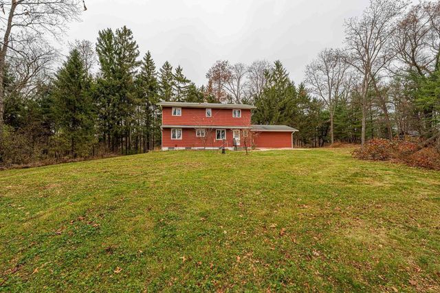 6689 Purcell Road, Belleville, WI 53508