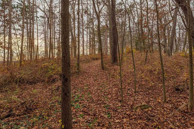 6689 Purcell Road, Belleville, WI 53508