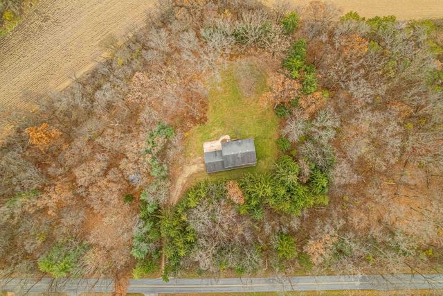 6689 Purcell Road, Belleville, WI 53508