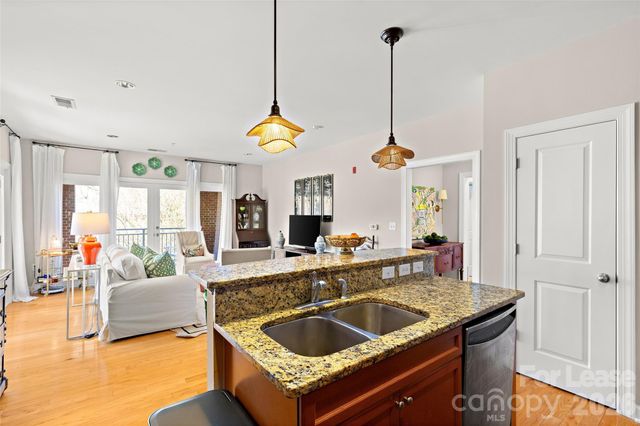 1903 Kenilworth Avenue, Charlotte, NC 28203
