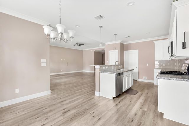 436 Pebble Drive, Dayton, TX 77535