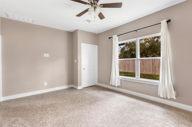 436 Pebble Drive, Dayton, TX 77535