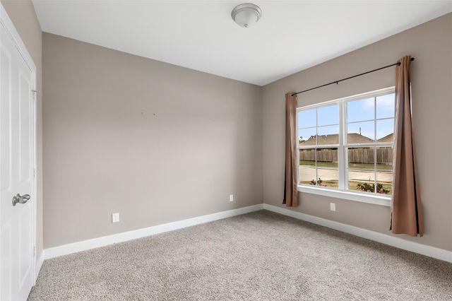 436 Pebble Drive, Dayton, TX 77535