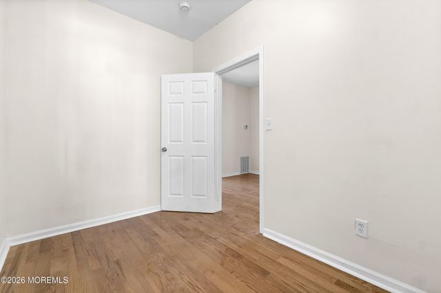 435 S 17th Street, Newark, NJ 07103