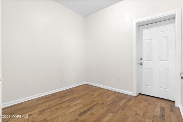 435 S 17th Street, Newark, NJ 07103