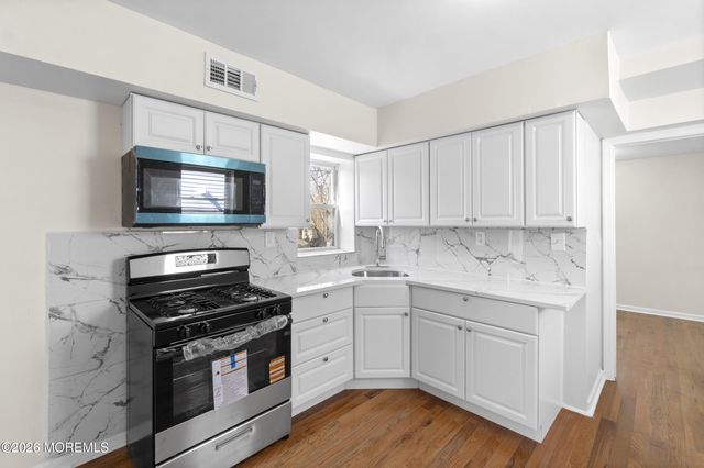 435 S 17th Street, Newark, NJ 07103