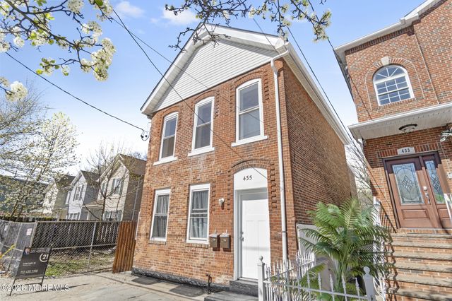 435 S 17th Street, Newark, NJ 07103