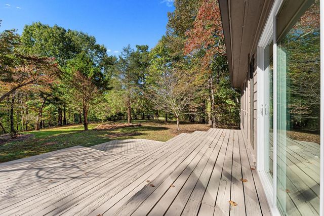 301 N Hogan Drive, Westminster, SC 29693