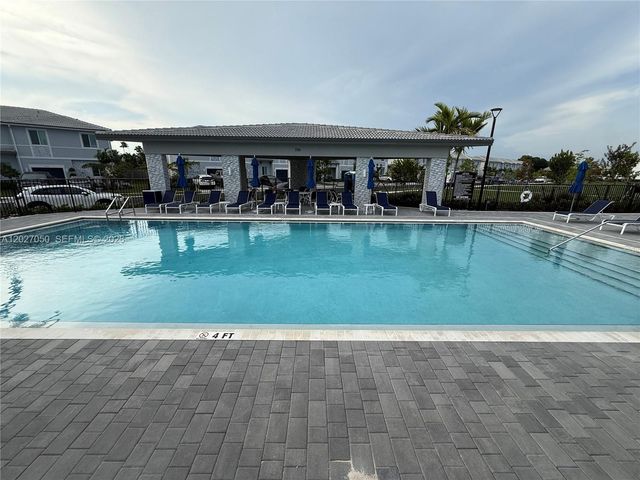1371 SE 7th Ter 1371, Homestead, FL 33034