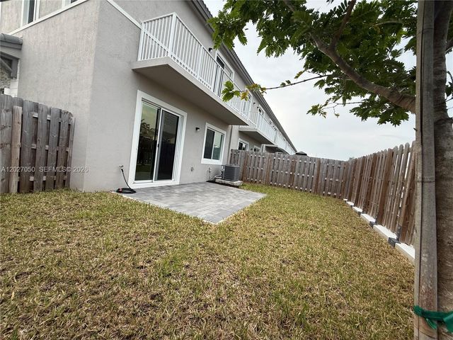 1371 SE 7th Ter 1371, Homestead, FL 33034