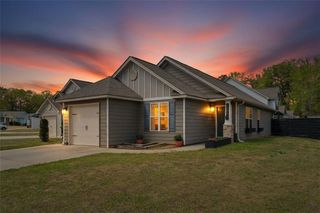 2362 Glebe Court, Hampton, GA 30228