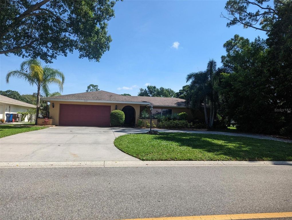 5409 PALM AIRE DRIVE, Sarasota, FL 34243
