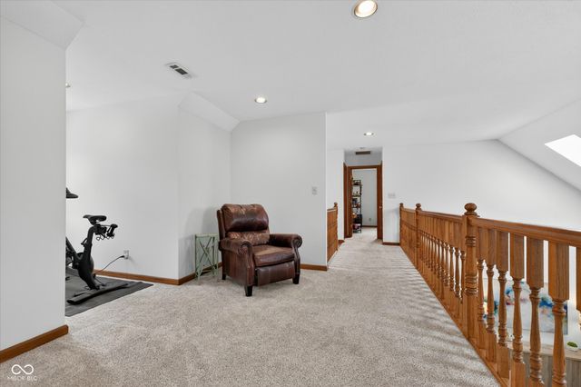 3762 Bent Tree Lane, Greenwood, IN 46143