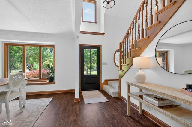 3762 Bent Tree Lane, Greenwood, IN 46143