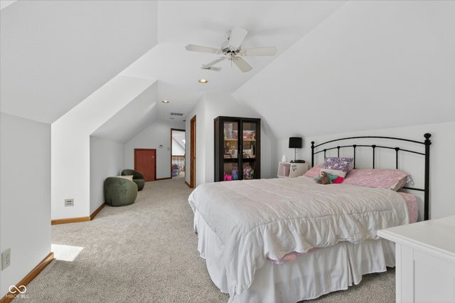 3762 Bent Tree Lane, Greenwood, IN 46143