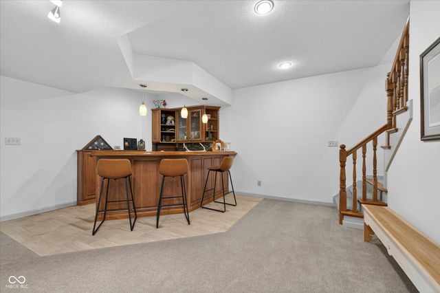3762 Bent Tree Lane, Greenwood, IN 46143