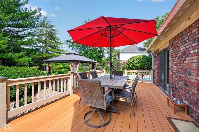 3762 Bent Tree Lane, Greenwood, IN 46143