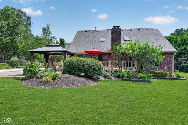 3762 Bent Tree Lane, Greenwood, IN 46143