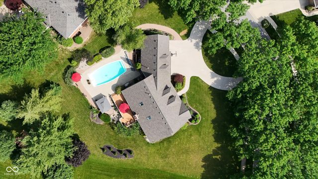 3762 Bent Tree Lane, Greenwood, IN 46143