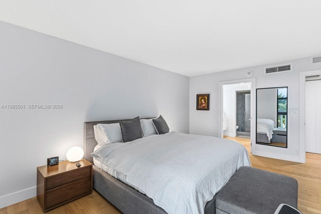 1111 Crandon Blvd A405, Key Biscayne, FL 33149