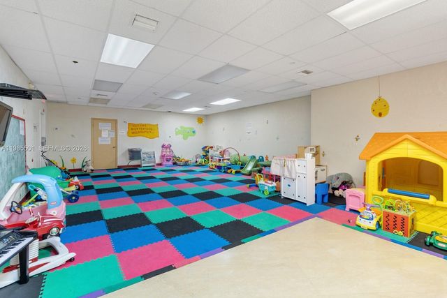 1111 Crandon Blvd A405, Key Biscayne, FL 33149