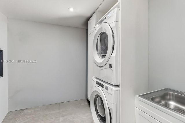 1111 Crandon Blvd A405, Key Biscayne, FL 33149