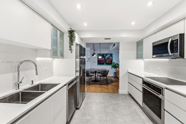 1111 Crandon Blvd A405, Key Biscayne, FL 33149