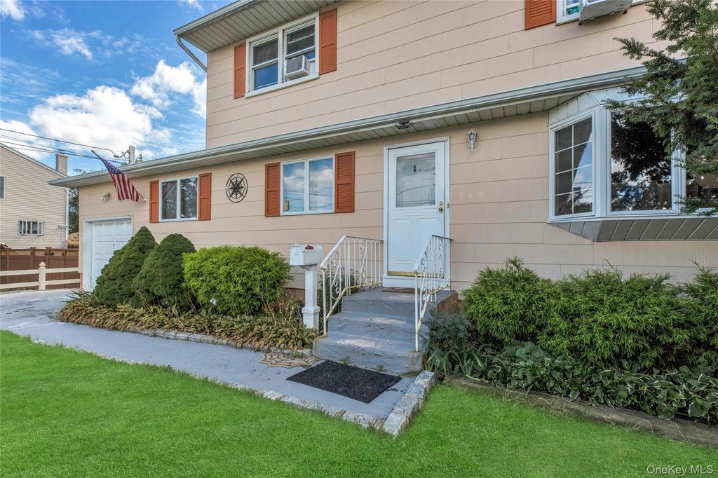 1208 America Avenue, West Babylon, NY 11704 — exterior