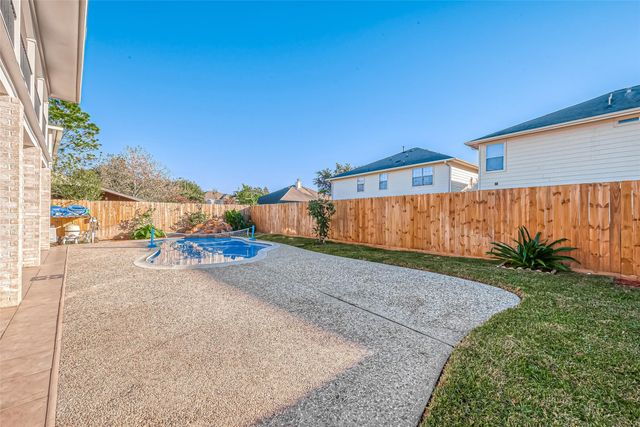 9407 Demsey Mill Drive, Sugar Land, TX 77498