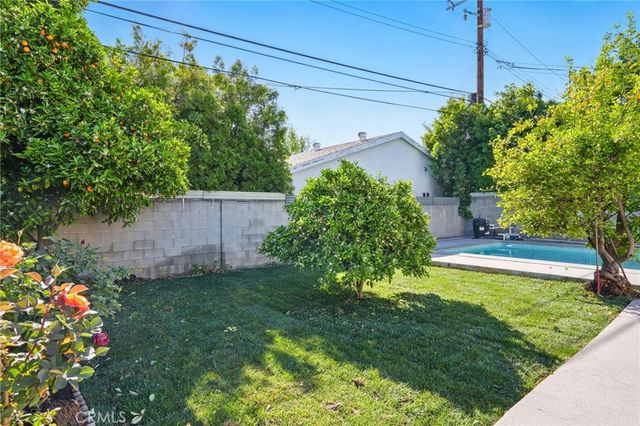 4938 Chimineas, Tarzana, CA 91356