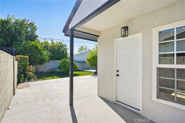 4938 Chimineas, Tarzana, CA 91356