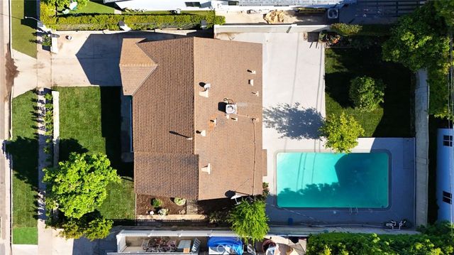 4938 Chimineas, Tarzana, CA 91356
