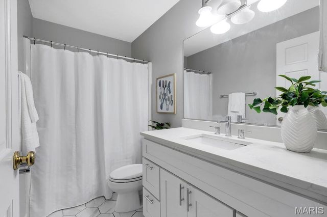 1275 Kennebec Road, Chesterfield, MO 63017