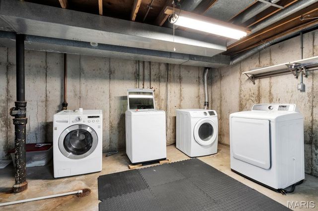 1275 Kennebec Road, Chesterfield, MO 63017