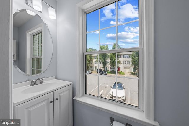 603 KENSINGTON DR, Fredericksburg, VA 22405