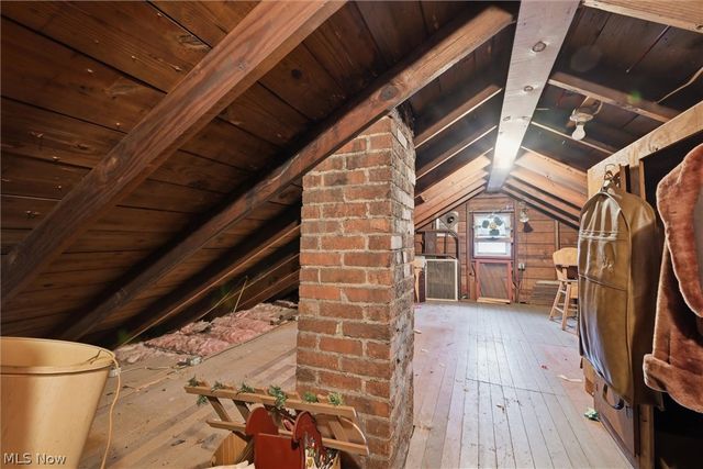 556 Belvedere Avenue SE, Warren, OH 44483