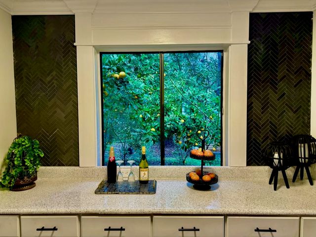 3368 Wood Hill Drive, Tallahassee, FL 32303