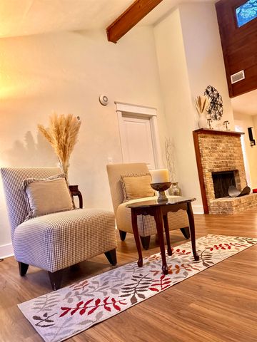 3368 Wood Hill Drive, Tallahassee, FL 32303