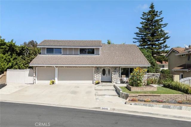 24843 Via Santa Cruz, Mission Viejo, CA 92692