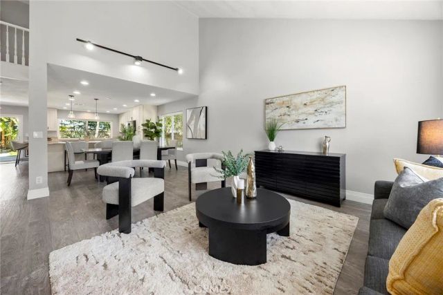 24843 Via Santa Cruz, Mission Viejo, CA 92692