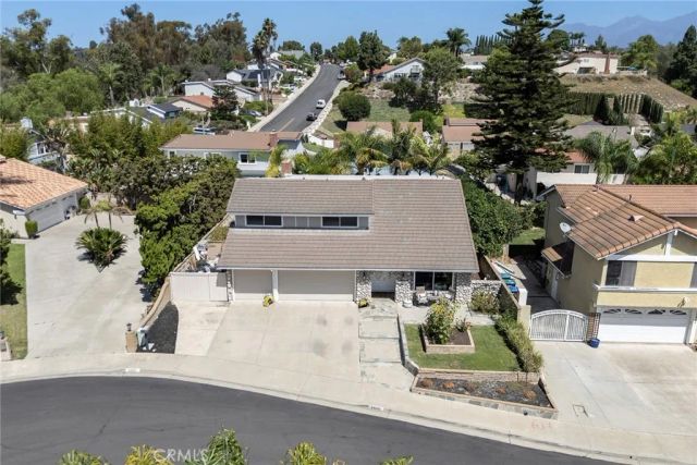 24843 Via Santa Cruz, Mission Viejo, CA 92692