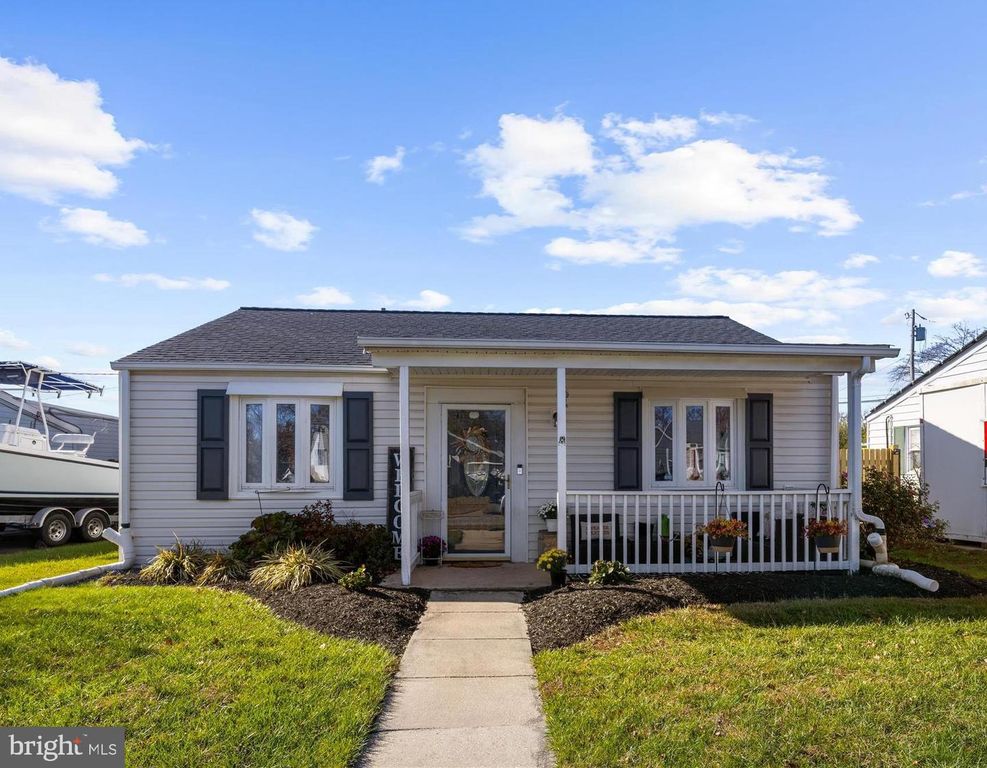 1017 THOMAS RD, Glen Burnie, MD 21060