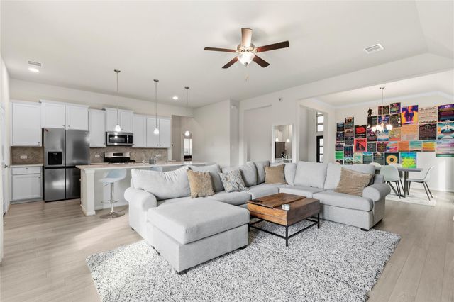 2602 Arbor Edge Crossing, La Marque, TX 77568