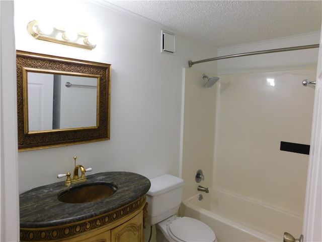 557 7th Place 557, Vero Beach, FL 32962