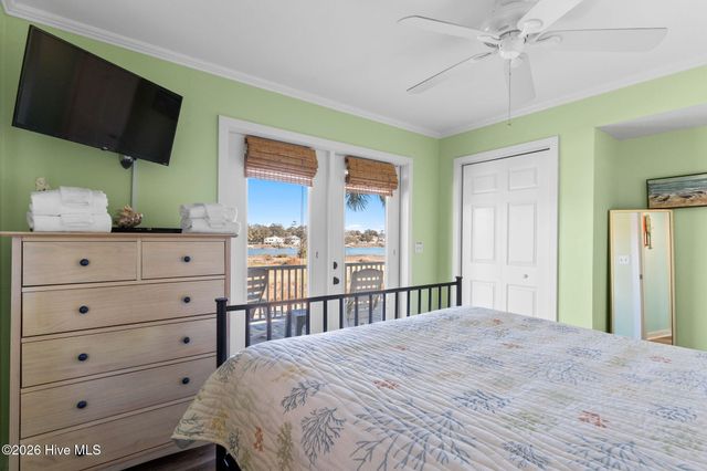 172 Sailfish Street, Supply, NC 28462