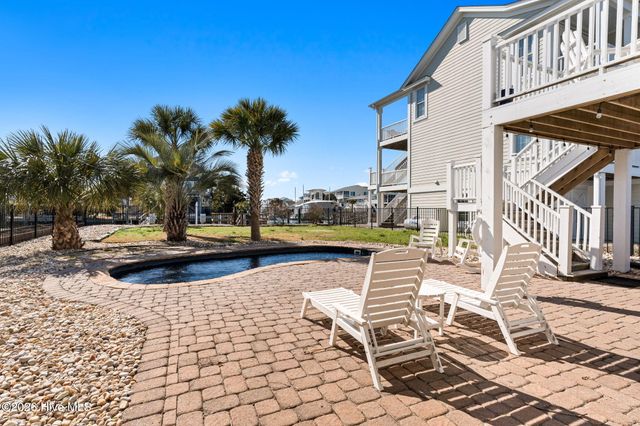 172 Sailfish Street, Supply, NC 28462