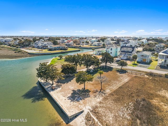 172 Sailfish Street, Supply, NC 28462