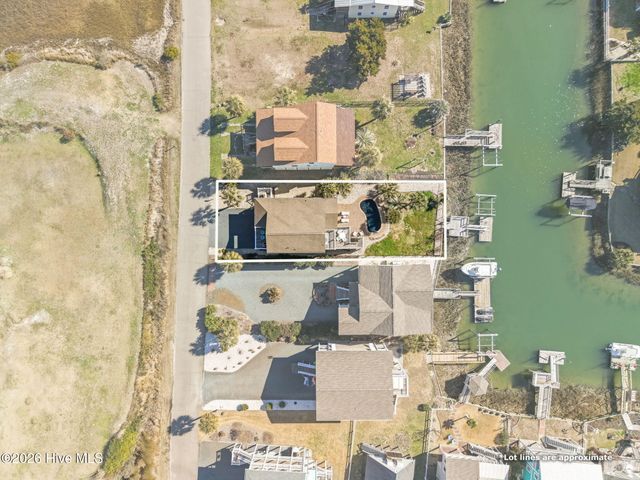 172 Sailfish Street, Supply, NC 28462